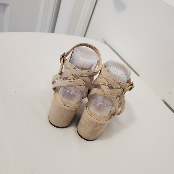 Nine West Light Beige Strappy Sandals Size 6.5 - Picture 8 of 14